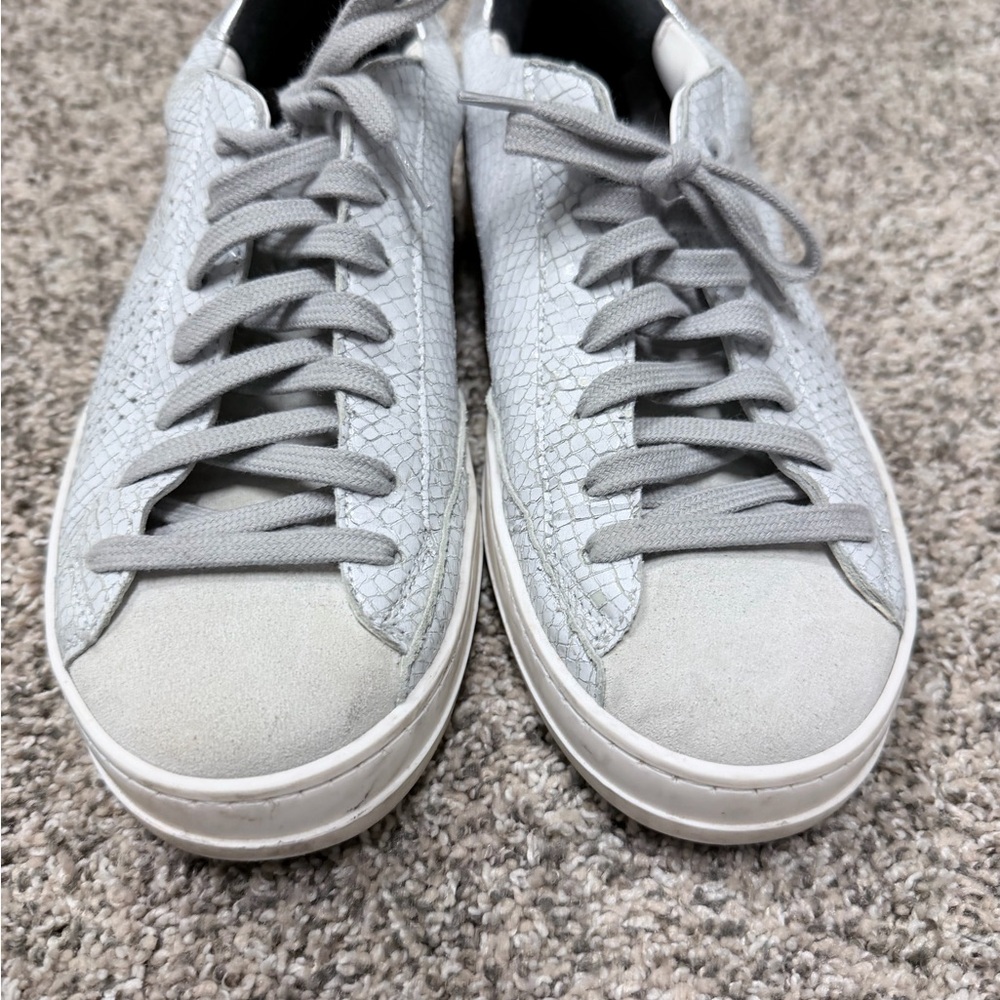 Gray Textured Men's Sneakers